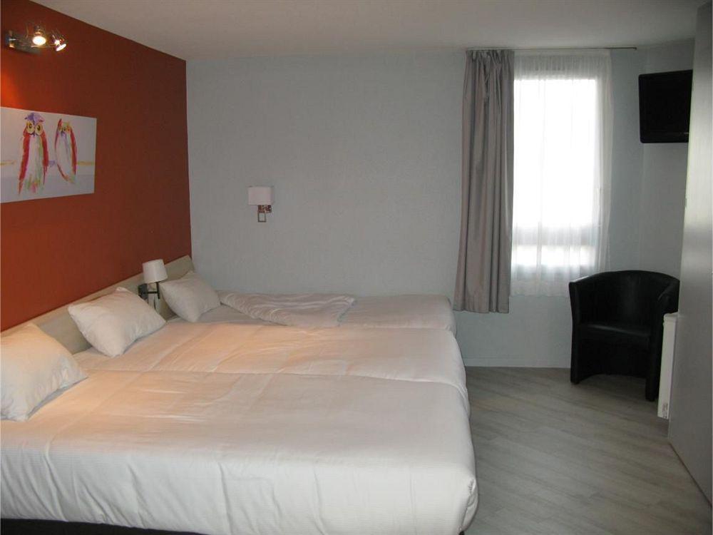 Greet Hotel Massieux Lyon Nord Exterior photo